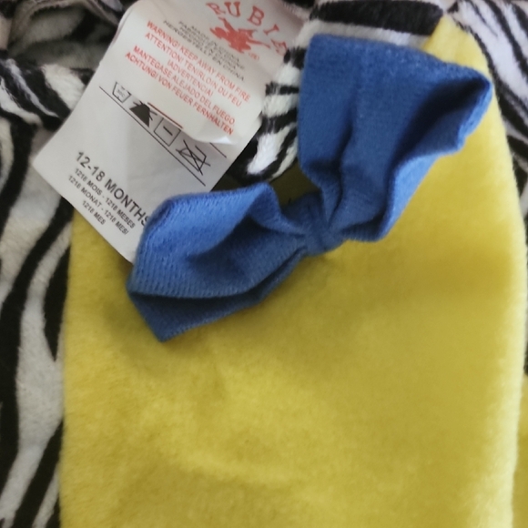 Zebra Costume for Kids with Yellow Accents - Picture 5 of 6
